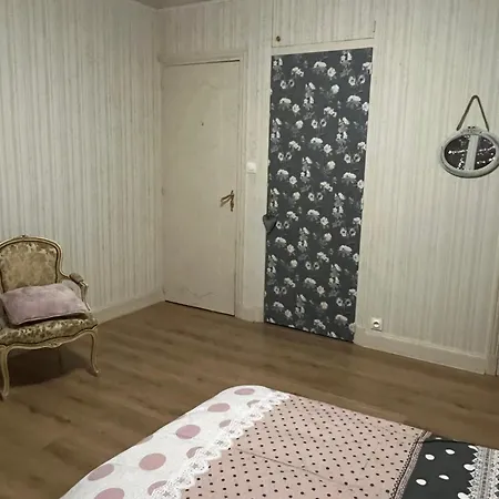 アパート La 1 ル・モンドール