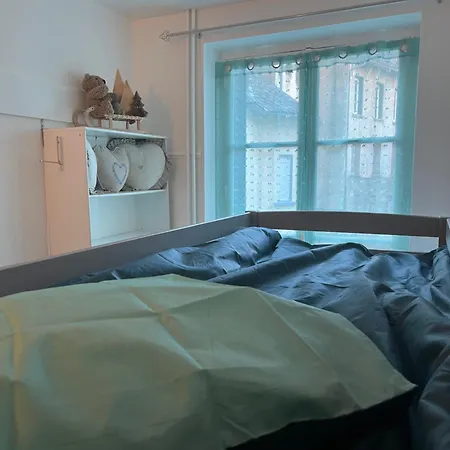 La 1 ル・モンドール